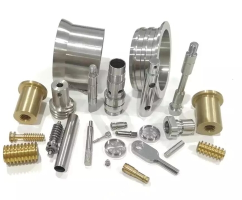 Aluminium CNC-precisie-onderdelen voor het draaien Ra3.2 Messing CNC-bewerkingsonderdelen